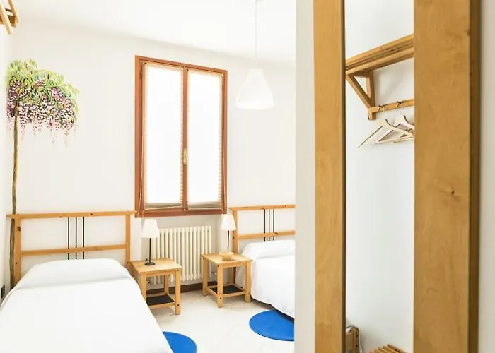 Murolungo לינה וארוחת בוקר *